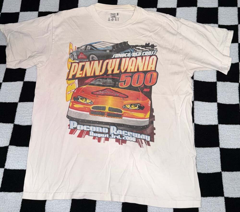 Vintage 2008 NASCAR Pennsylvania 500 Pocono Raceway Graphic T-Shirt